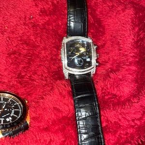 Invicta 4 carat total diamond weight watch